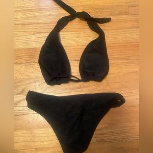 Black bikini set